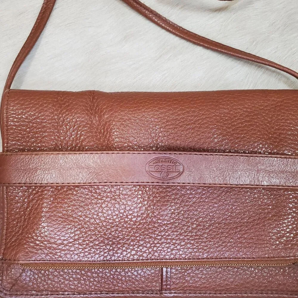 Fossil Women’s Crossbody Bag Small Brown Leather Envelope Purse Organizer Casual